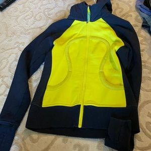 LULULEMON scuba hoodie